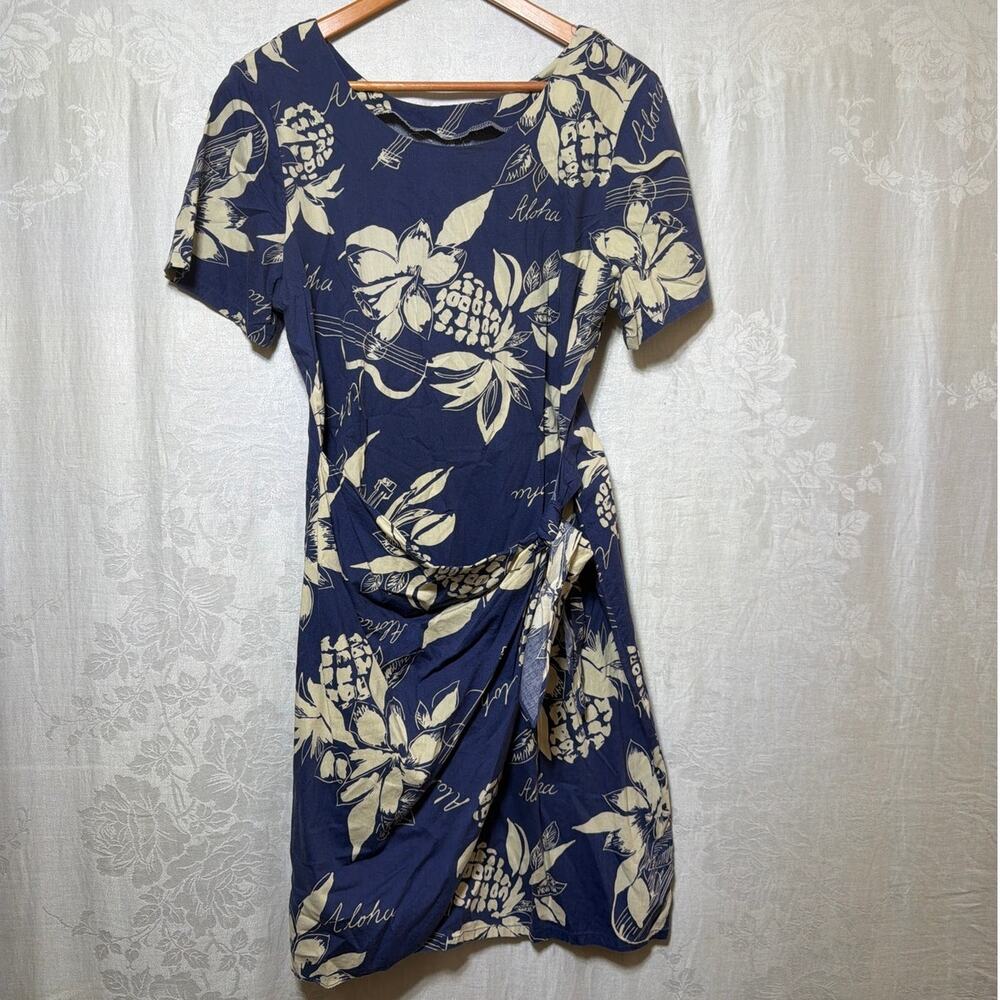 Hilo Hattie Dress Medium Blue Cream Floral Pineapple Print Made in Hawaii Sarong